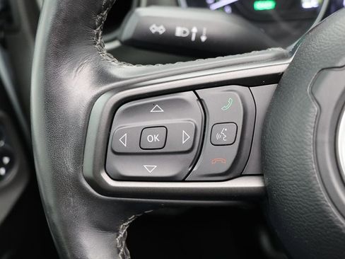 Used 2023 Jeep Wrangler Unlimited w/ Sun & Screen Package image 20