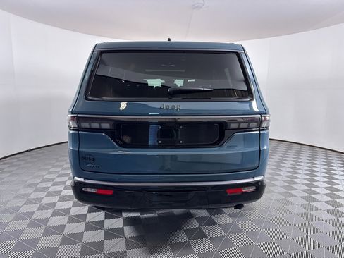 New 2026 Jeep Grand Wagoneer Limited AWD/4WD image 15