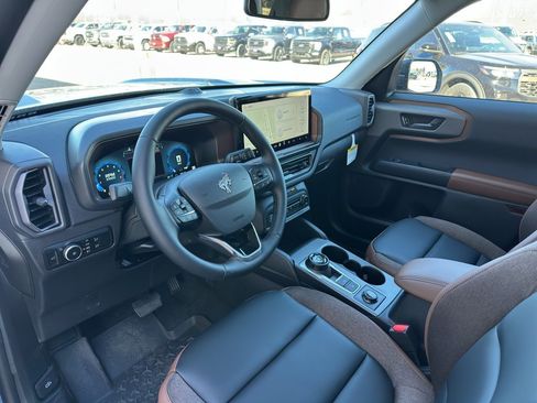 New 2025 Ford Bronco Sport Outer Banks w/ Outer Banks Tech Package+ image 13