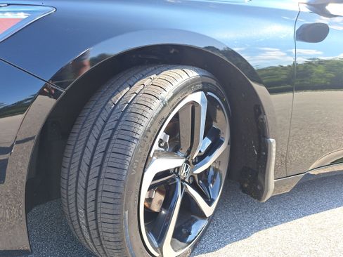 Used 2022 Honda Accord Sport image 29