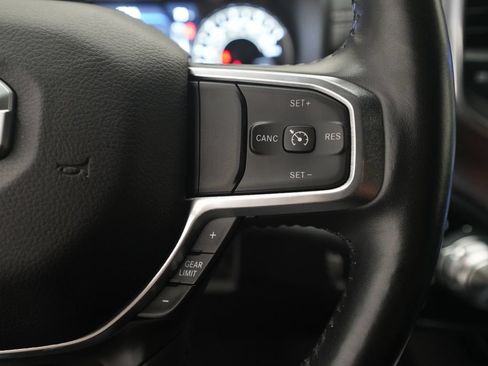 Used 2021 RAM 1500 Laramie w/ Sport Appearance Package AWD/4WD image 17