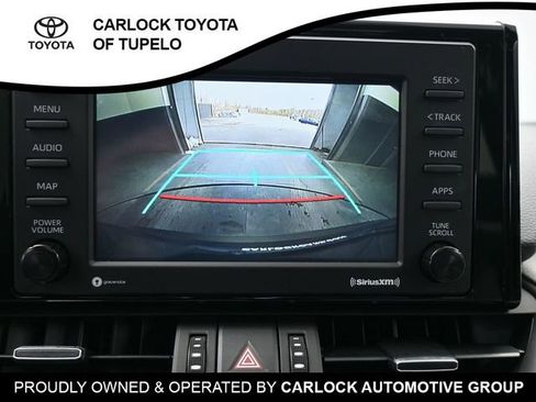 Used 2021 Toyota RAV4 XLE Premium image 11