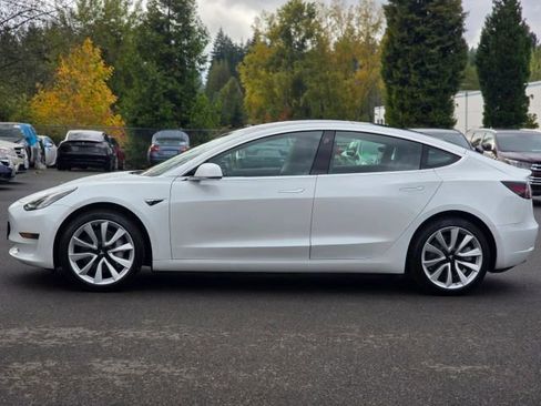 Used 2020 Tesla Model 3 Standard Range Plus image 5