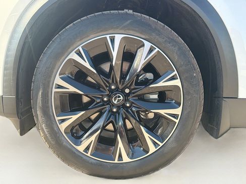 Used 2025 MAZDA CX-90 Plug-In Hybrid w/ Premium Plus image 43