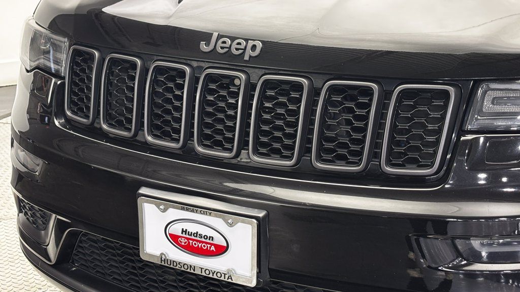 Used 2019 Jeep Grand Cherokee Limited X AWD/4WD image 2
