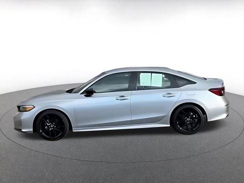 Used 2025 Honda Civic Sport image 11