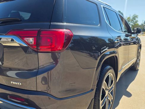 Used 2019 GMC Acadia Denali image 25