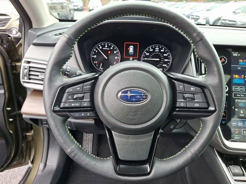 Certified 2025 Subaru Outback Onyx Edition image 19