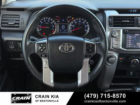 Used 2017 Toyota 4Runner SR5 AWD/4WD image 13
