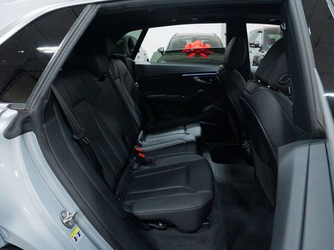 Used 2019 Audi Q8 Prestige w/ Towing Package image 26