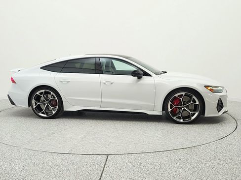 Used 2024 Audi RS 7 Performance image 4