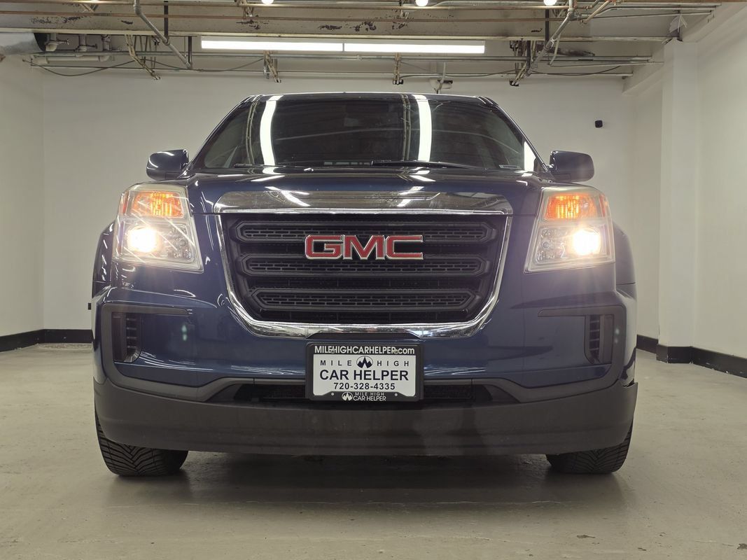 Used 2017 GMC Terrain SLE AWD/4WD image 3