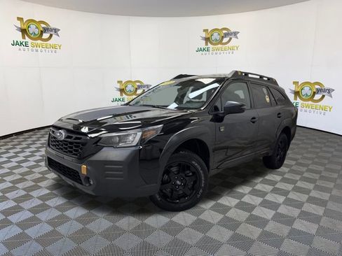 Used 2022 Subaru Outback Wilderness image 4