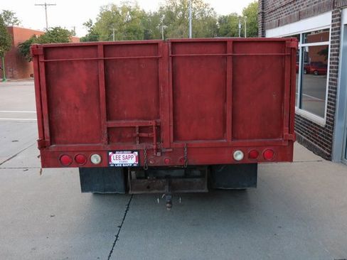 Used 2006 Ford F350 XL image 19