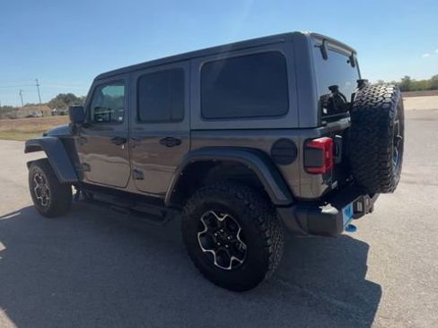 Used 2021 Jeep Wrangler Unlimited Rubicon 4xe w/ Steel Bumper Group image 6