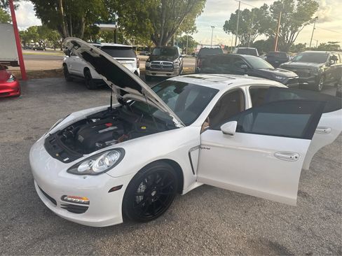 Used 2012 Porsche Panamera S RWD image 12
