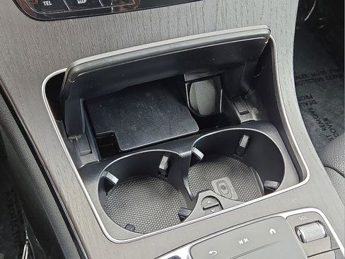 Used 2022 Mercedes-Benz GLC 300 image 28