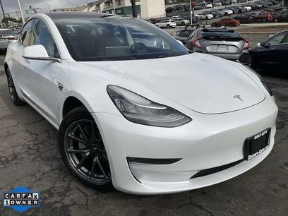 Used 2018 Tesla Model 3 Mid Range