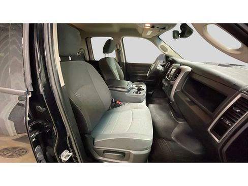 Used 2021 RAM 1500 Express w/ Wheel & Sound Group image 17