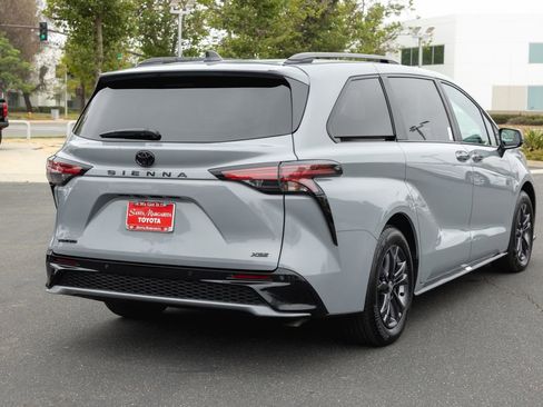 Certified 2026 Toyota Sienna XSE AWD/4WD image 5