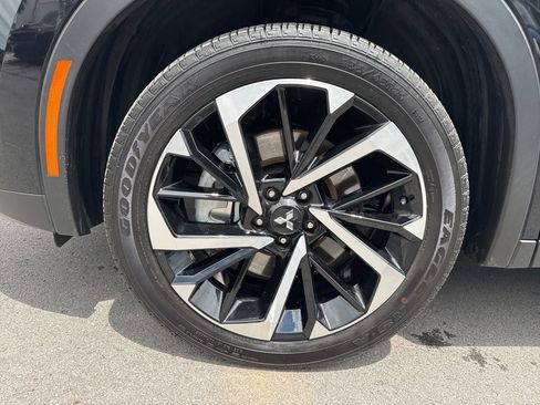 Used 2024 Mitsubishi Outlander SE AWD/4WD image 27
