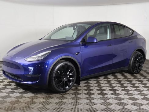 Used 2020 Tesla Model Y Long Range AWD/4WD image 11