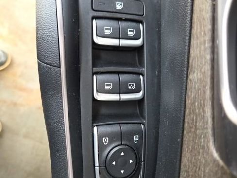 Used 2021 Kia Sorento EX image 41