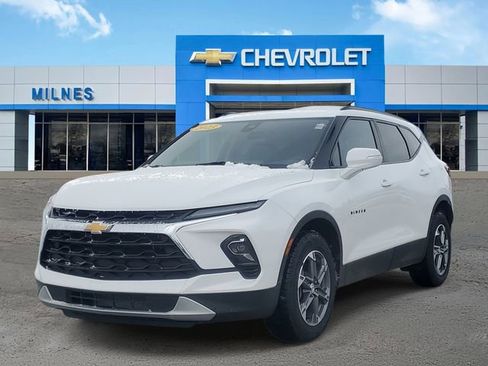 Used 2023 Chevrolet Blazer LT w/ LPO, Floor Liner Package image 2