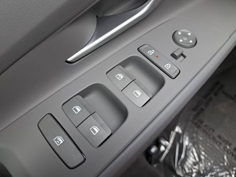 New 2025 Hyundai Elantra SEL image 27