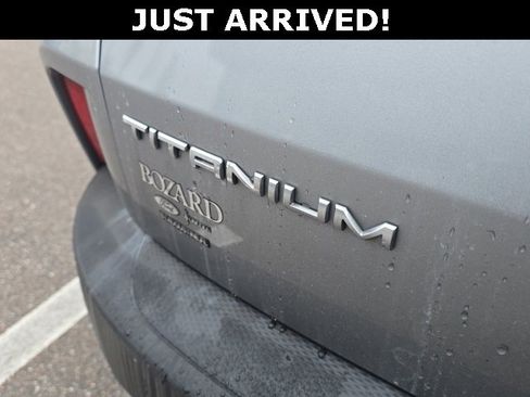 Used 2022 Ford Escape Titanium w/ Titanium Elite Package image 7