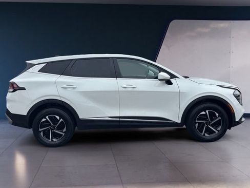 Certified 2024 Kia Sportage LX AWD/4WD image 6