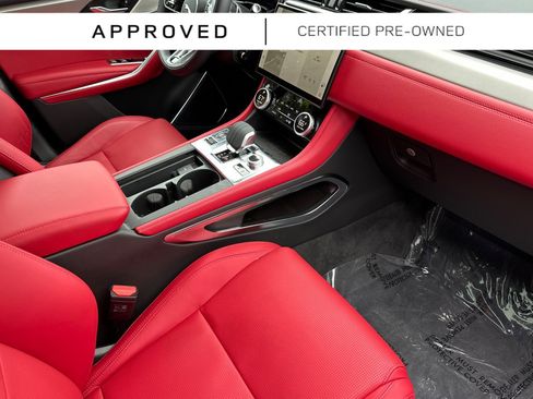Used 2025 Jaguar F-PACE R-Dynamic S AWD/4WD image 28