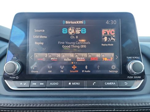 Used 2021 Nissan Rogue SV image 29