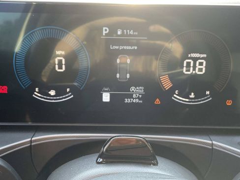 Used 2025 Hyundai Santa Fe SEL FWD image 27