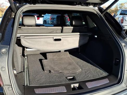 Used 2023 Cadillac XT5 Premium Luxury image 22