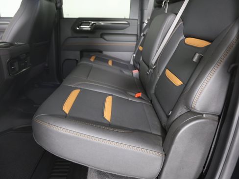 Certified 2025 GMC Sierra 2500 AT4 w/ AT4 Premium Plus Package image 10