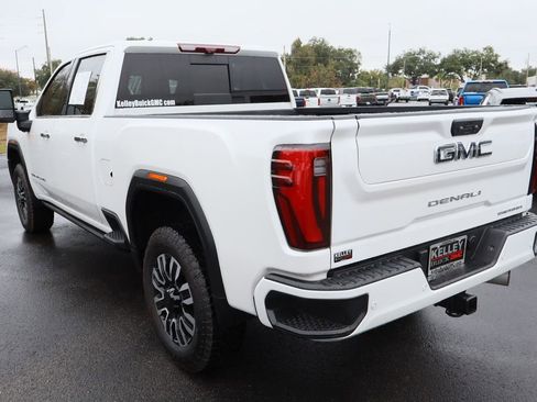 Used 2024 GMC Sierra 2500 Denali Ultimate image 6