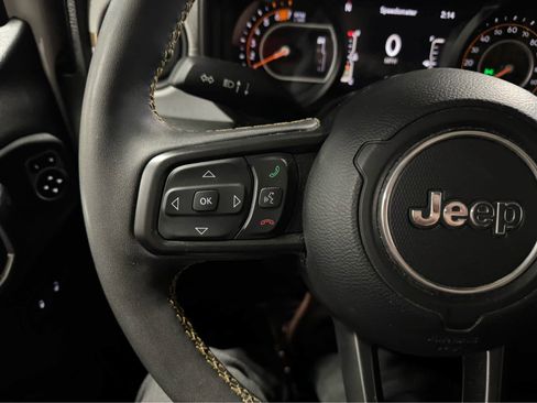 Used 2024 Jeep Wrangler Sport S image 21