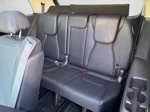 Used 2025 Kia Carnival SX Prestige FWD image 10