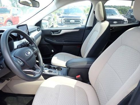 Used 2022 Ford Escape SE AWD/4WD image 16