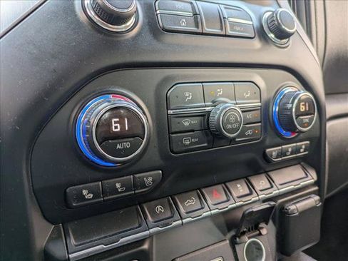 Used 2019 GMC Sierra 1500 SLT RWD image 9