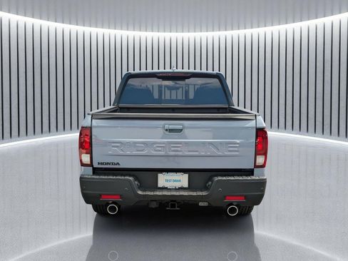 New 2026 Honda Ridgeline Black Edition image 6