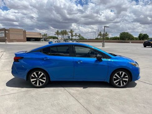 Used 2021 Nissan Versa SR w/ Trunk Package FWD image 5