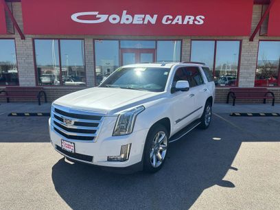 Used 2017 Cadillac Escalade Luxury
