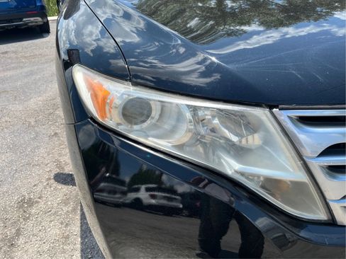 Used 2012 Toyota Venza XLE AWD/4WD image 9