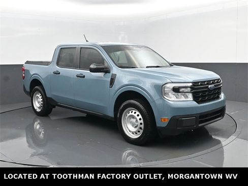 Used 2022 Ford Maverick XL image 3