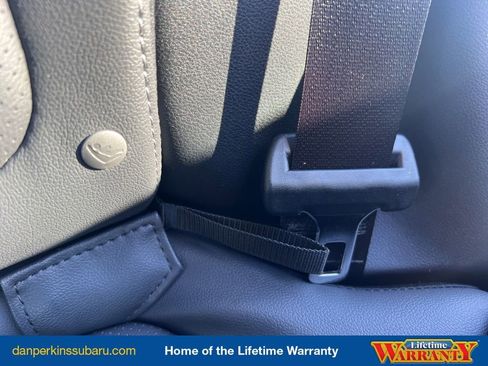 Used 2024 Subaru Forester Limited image 33