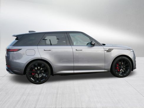 Used 2025 Land Rover Range Rover Sport Dynamic SE image 4