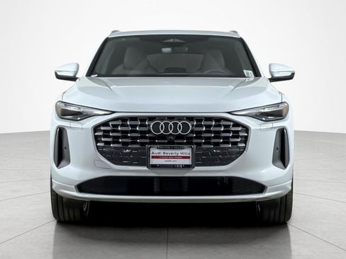 Used 2025 Audi Q5 Premium Plus w/ Premium Plus AWD/4WD image 8
