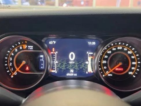 Used 2022 Jeep Wrangler Unlimited Sport AWD/4WD image 23
